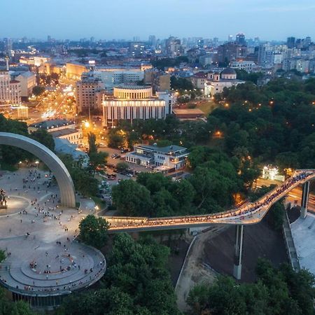 Апартаменты Центр Крещатик Kiev Extérieur photo