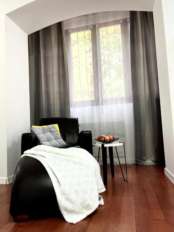 Апартаменты Центр Крещатик Kiev Extérieur photo
