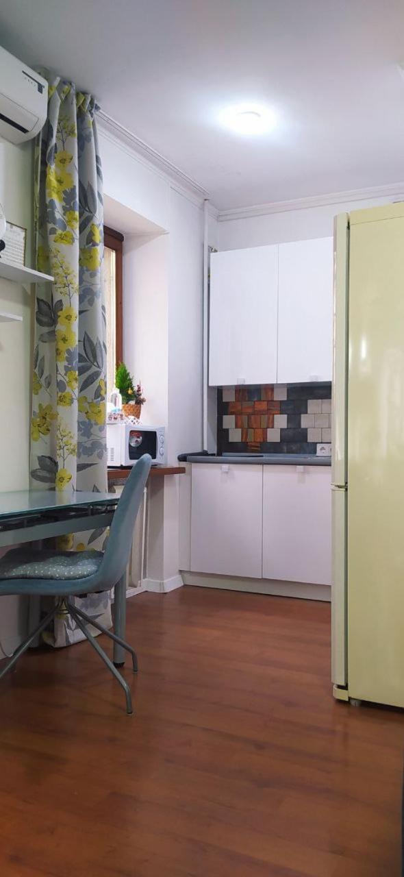 Апартаменты Центр Крещатик Kiev Extérieur photo