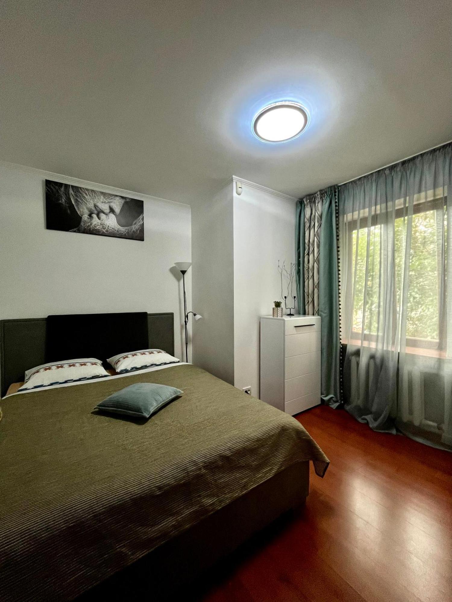 Апартаменты Центр Крещатик Kiev Extérieur photo