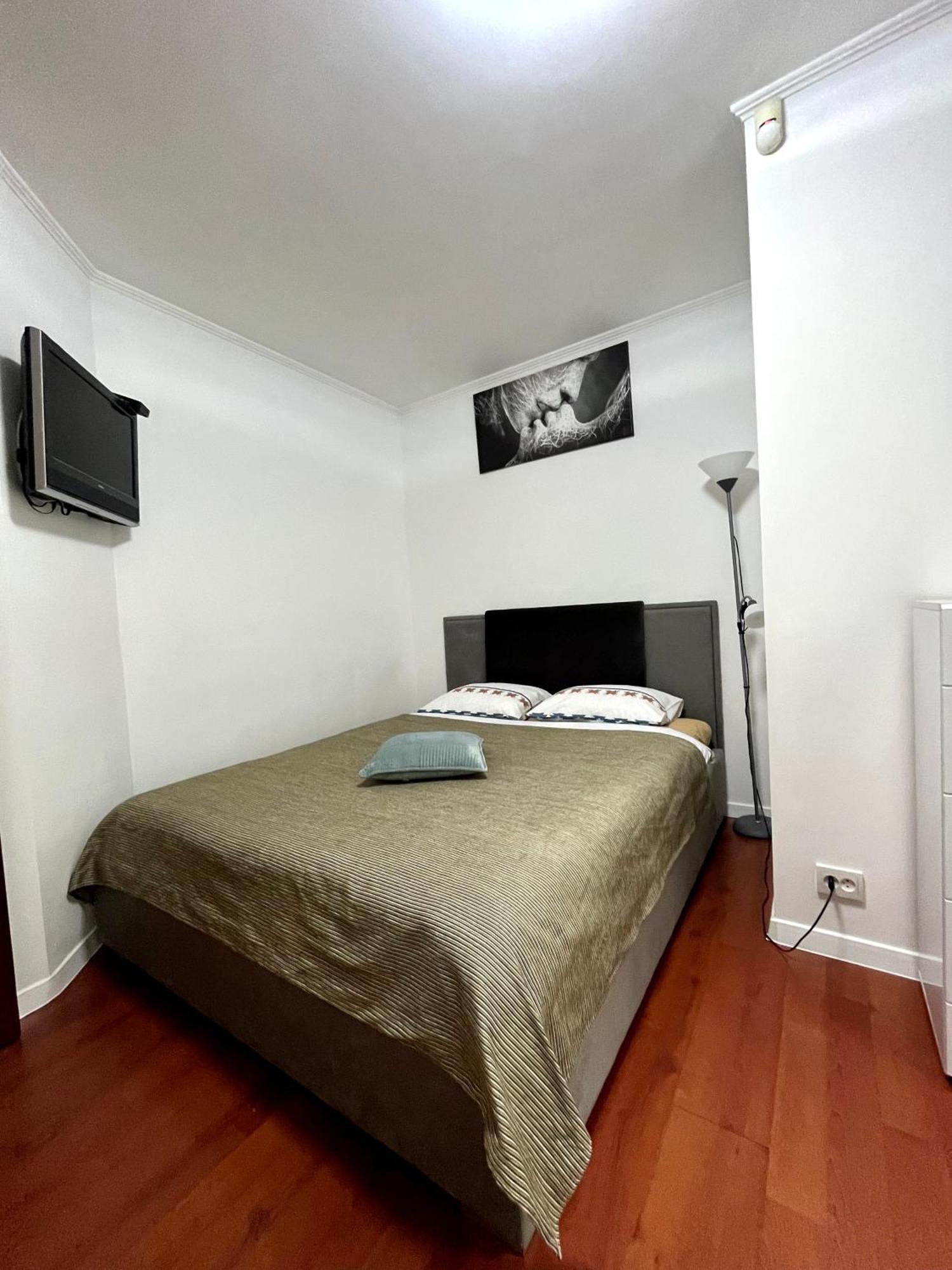 Апартаменты Центр Крещатик Kiev Extérieur photo